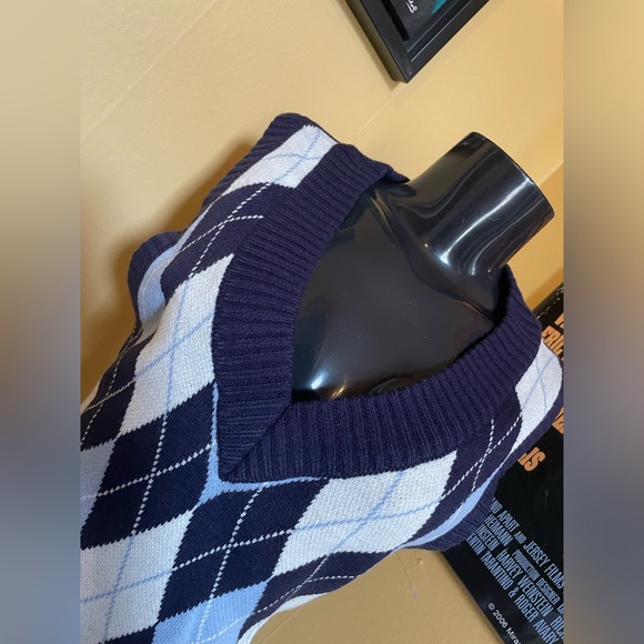 Women’s H&M Plaid Vest Dress ( Medium ) - Picture 5 of 5